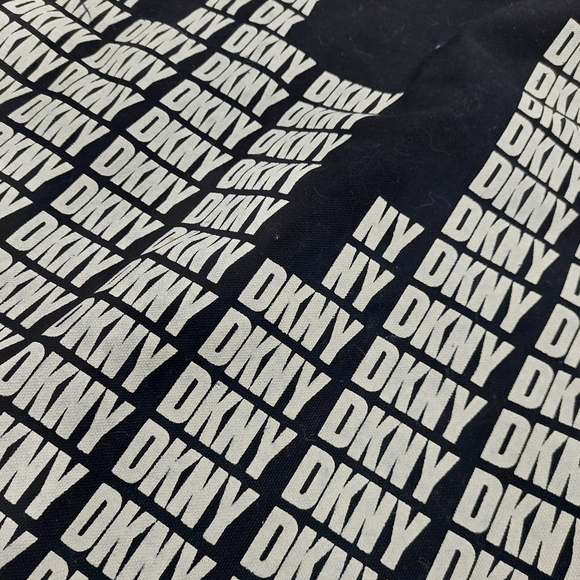 AMAZING DKNY TOTE BAG All Over Print. (Bag D) - Picture 2 of 4